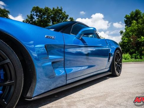 Used 2010 Chevrolet Corvette ZR1 RWD image 29