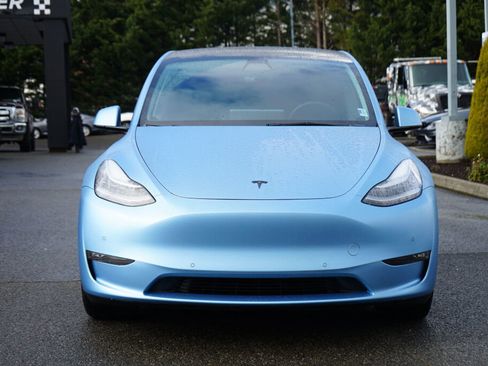 Used 2021 Tesla Model Y Long Range image 8
