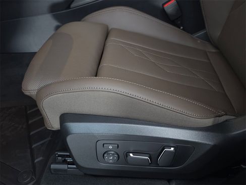 New 2026 BMW X3 xDrive30 w/ Premium Package image 28