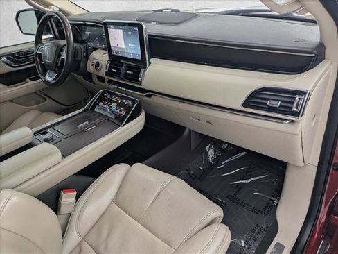 Used 2018 Lincoln Navigator Reserve w/ Technology Package AWD/4WD image 20