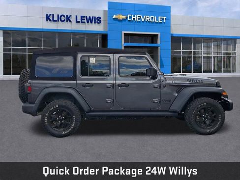 Used 2020 Jeep Wrangler Unlimited Sport AWD/4WD image 9