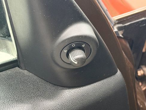 Used 2019 FIAT 500L Pop FWD image 22
