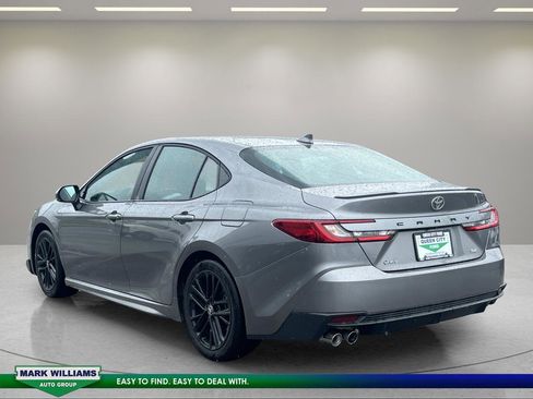 Used 2025 Toyota Camry SE w/ Multimedia Upgrade Package FWD image 5