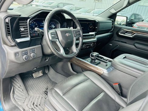 Used 2022 Chevrolet Silverado 1500 LT Trail Boss w/ LT Trail Boss Premium Package image 18