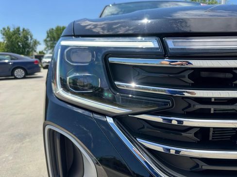 Certified 2026 Volkswagen Atlas SE AWD/4WD image 24
