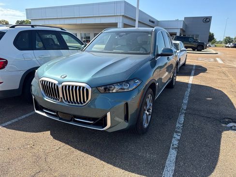 Used 2026 BMW X5 sDrive40i w/ Climate Comfort Package RWD image 1