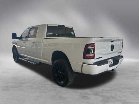 Used 2024 RAM 2500 Laramie w/ Night Edition AWD/4WD image 4