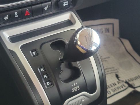 Used 2014 Jeep Compass Latitude w/ Sun/Sound Group FWD image 24