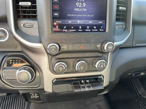 Used 2020 RAM 1500 Big Horn image 21