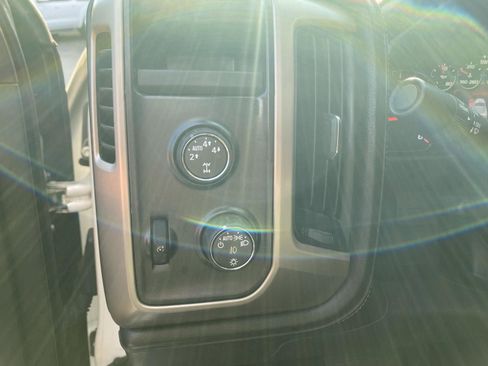 Used 2014 GMC Sierra 1500 Denali image 44