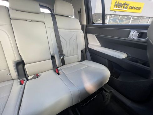 Used 2025 Hyundai Santa Fe SEL image 37