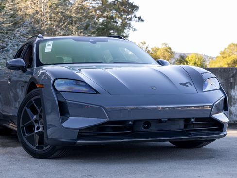 New 2026 Porsche Taycan Turbo AWD/4WD image 9
