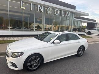 Used 2017 Mercedes-Benz E 300 video 1