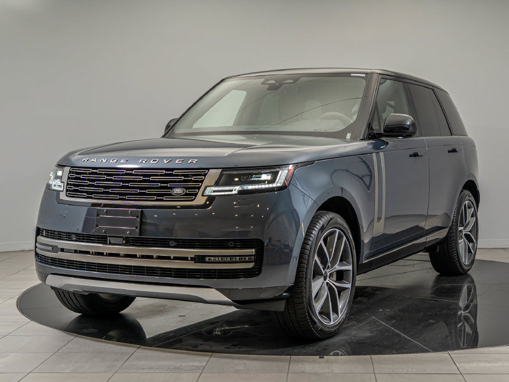 Used 2026 Land Rover Range Rover SE AWD/4WD image 1