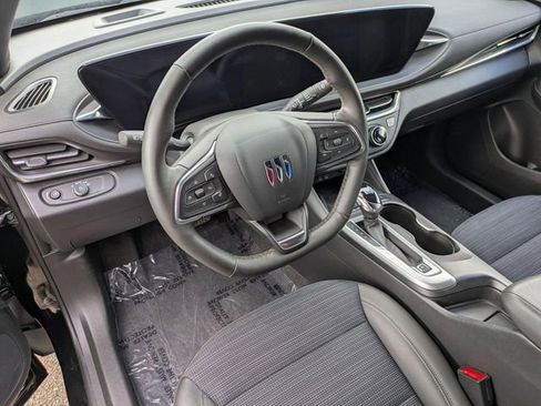 Certified 2024 Buick Envista Preferred w/ Convenience I Package FWD image 11