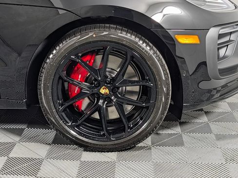 New 2026 Porsche Macan GTS AWD/4WD image 13
