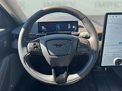 Used 2021 Ford Mustang Mach-E Premium image 15