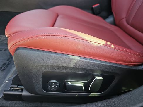 Used 2024 BMW i4 eDrive35 w/ Premium Package RWD image 28
