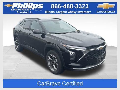 Used 2025 Chevrolet Trax LT w/ LT Convenience Package FWD image 1