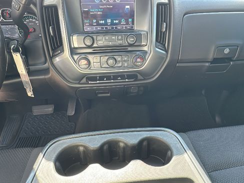 Used 2018 Chevrolet Silverado 1500 LT w/ All Star Edition image 23