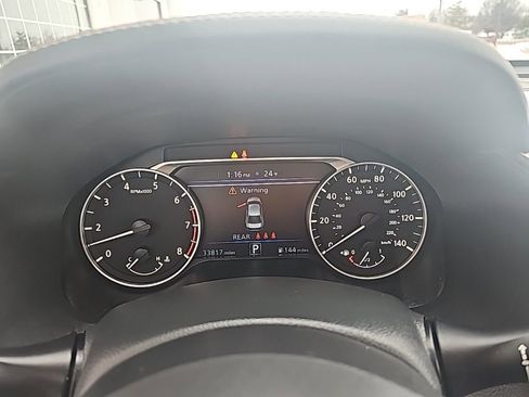 Used 2023 Nissan Altima 2.5 SR w/ SR Premium Package image 14