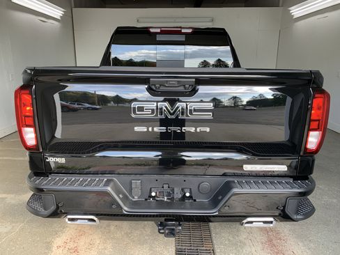 New 2026 GMC Sierra 1500 Elevation w/ Elevation Premium Package image 5