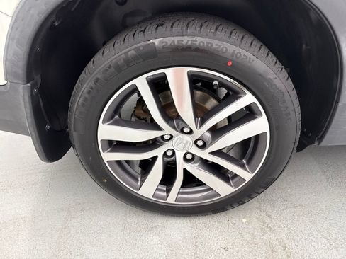 Used 2016 Honda Pilot Touring image 13