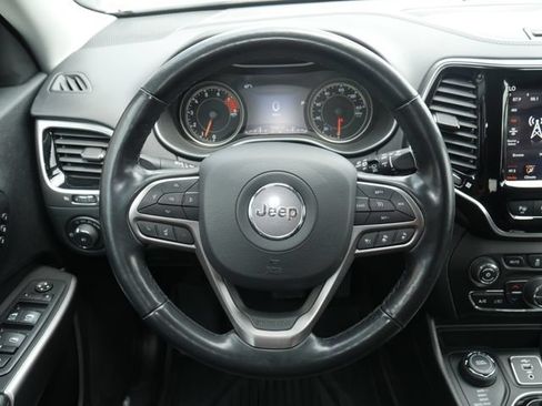Used 2021 Jeep Cherokee Limited w/ Elite Package AWD/4WD image 16