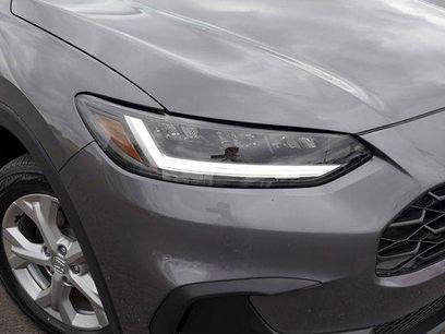 Used 2025 Honda HR-V LX