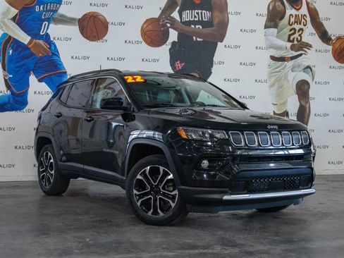 Used 2022 Jeep Compass Limited AWD/4WD image 2