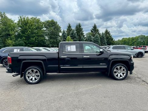 Used 2018 GMC Sierra 1500 Denali w/ Denali Ultimate Package AWD/4WD image 7