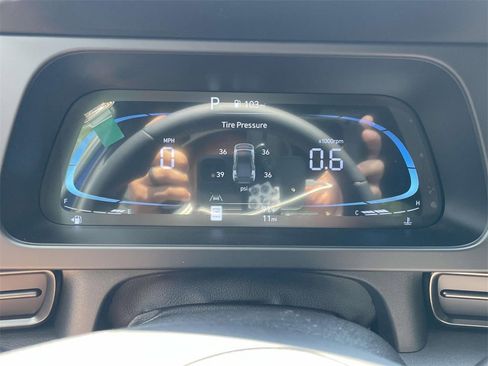 New 2025 Hyundai Elantra Sport w/ Cargo Package image 23