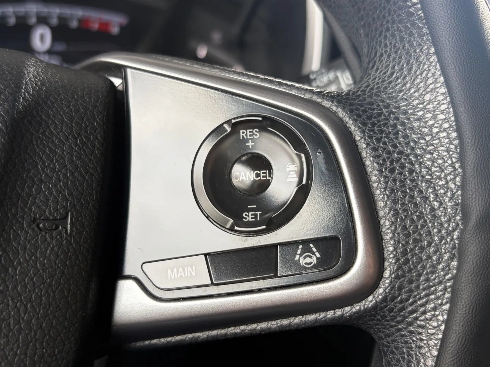 Used 2019 Honda CR-V EX image 31