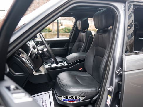 Used 2022 Land Rover Range Rover Westminster Edition image 16