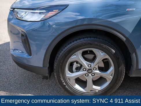 Used 2025 Ford Escape ST-Line AWD/4WD image 9