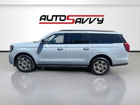 Used 2025 Ford Expedition Max Active AWD/4WD image 4