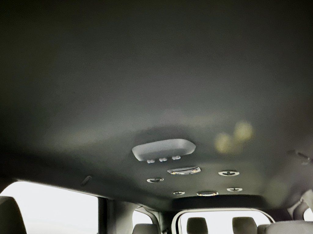 New 2026 Dodge Durango GT w/ Blacktop Package RWD image 14