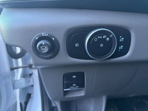 Used 2023 Ford Transit 350 XLT image 21