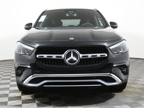 New 2025 Mercedes-Benz GLA 250 4MATIC image 9