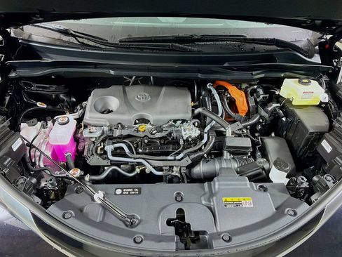 New 2026 Toyota Sienna Platinum AWD/4WD image 27