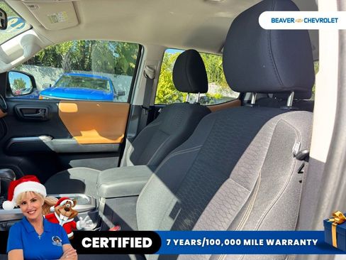 Used 2018 Toyota Tacoma SR5 image 34