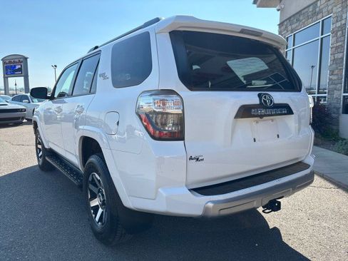 Used 2024 Toyota 4Runner TRD Off-Road Premium image 3