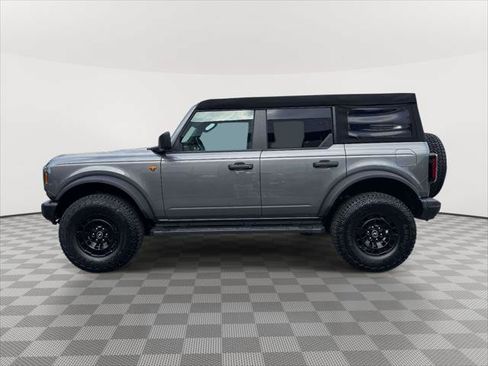 Used 2026 Ford Bronco Badlands AWD/4WD image 4