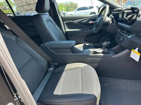 New 2026 Buick Envista Preferred w/ Convenience I Package FWD image 14