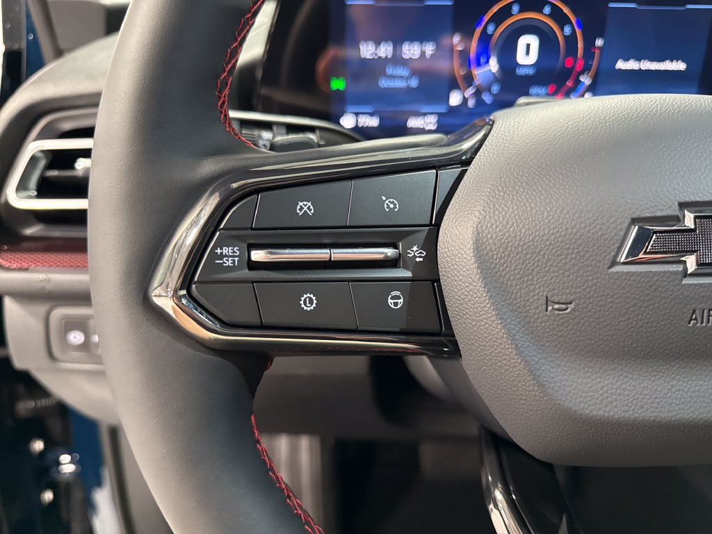 New 2027 Chevrolet Traverse RS AWD/4WD image 3