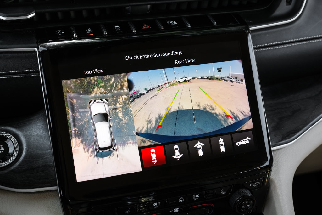 Used 2021 Jeep Grand Cherokee L Limited w/ Luxury Tech Group II AWD/4WD image 31