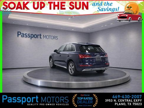 Used 2023 Audi Q5 2.0T Premium w/ Convenience Package AWD/4WD image 3