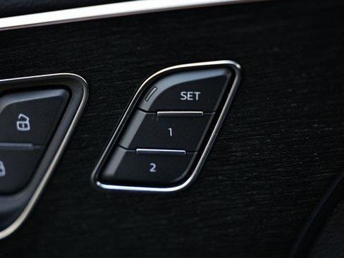 Certified 2025 Audi Q7 2.0T Premium Plus w/ Premium Plus Package image 18