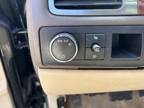 Used 2007 GMC Yukon SLT w/ SLT Preferred Equipment Group image 31