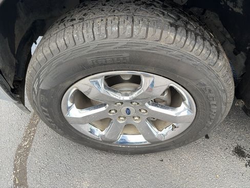 Used 2023 Ford F150 Lariat w/ FX4 Off-Road Package AWD/4WD image 13